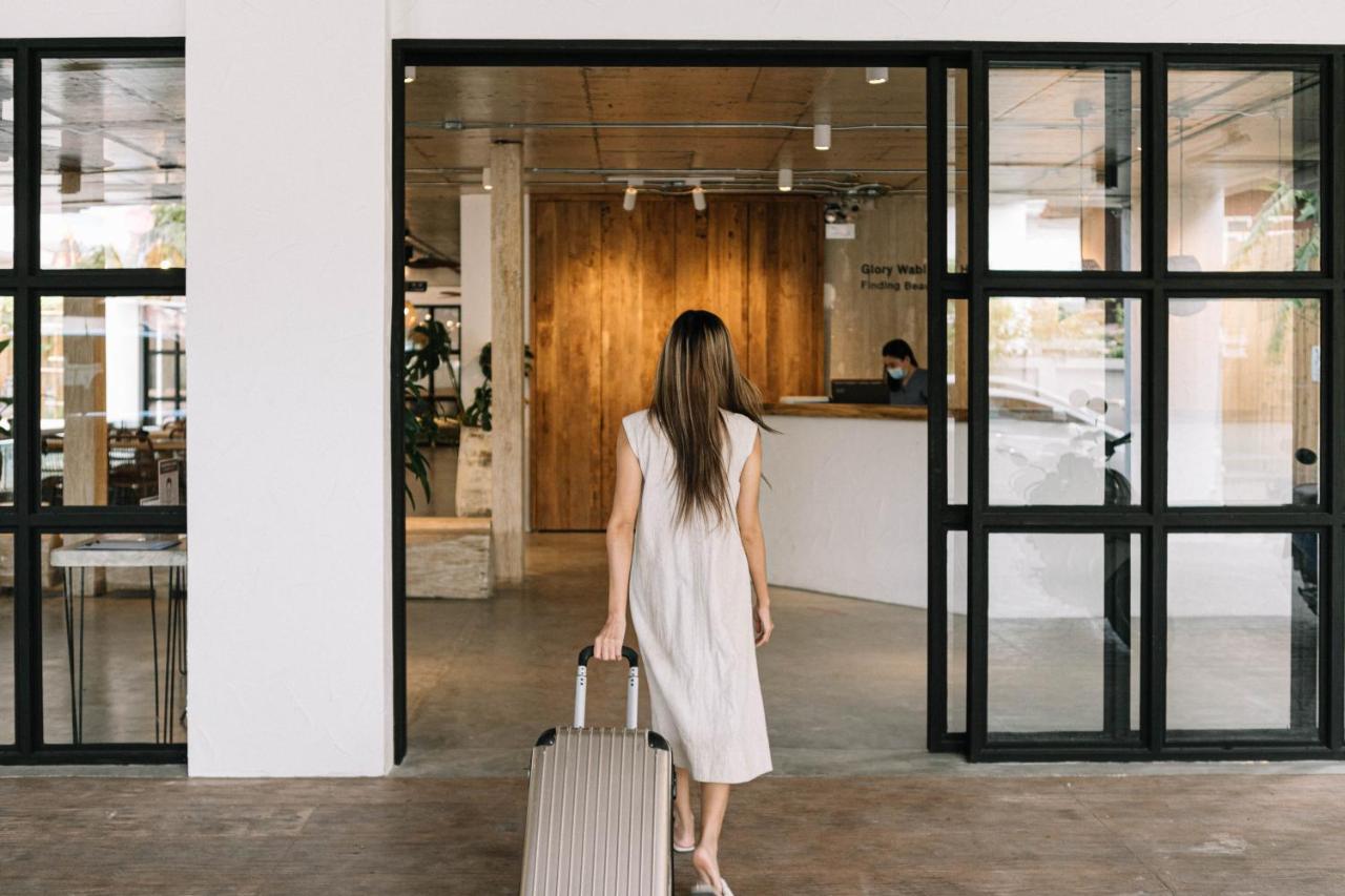 Glory Wabi Sabi Hotel 清迈古城荣耀侘寂酒店 Чиангмай Экстерьер фото