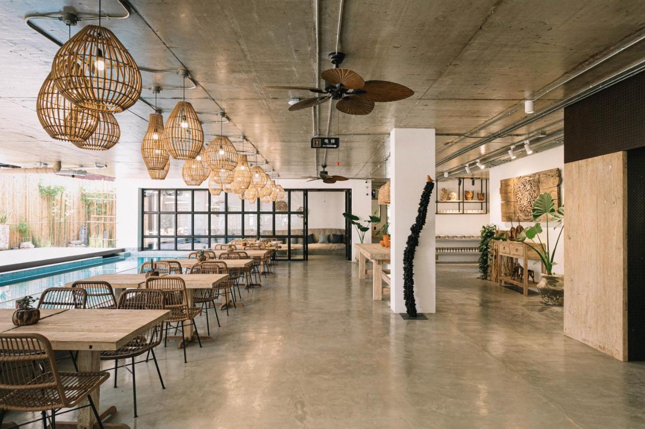Glory Wabi Sabi Hotel 清迈古城荣耀侘寂酒店 Чиангмай Экстерьер фото