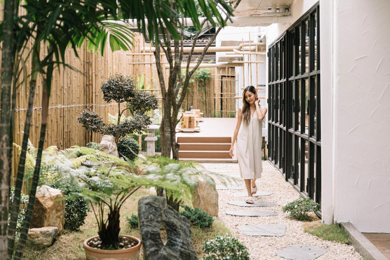 Glory Wabi Sabi Hotel 清迈古城荣耀侘寂酒店 Чиангмай Экстерьер фото