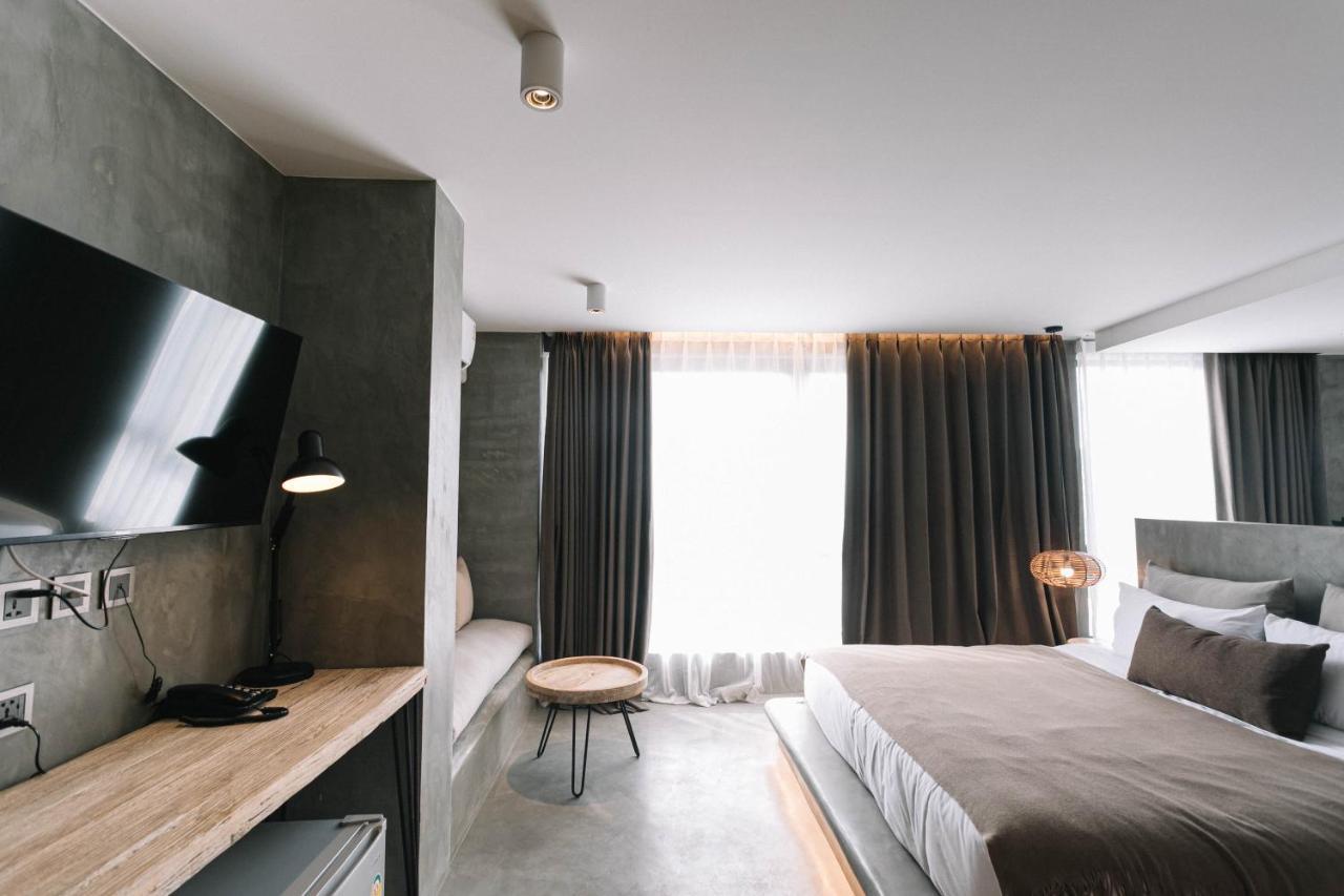 Glory Wabi Sabi Hotel 清迈古城荣耀侘寂酒店 Чиангмай Экстерьер фото